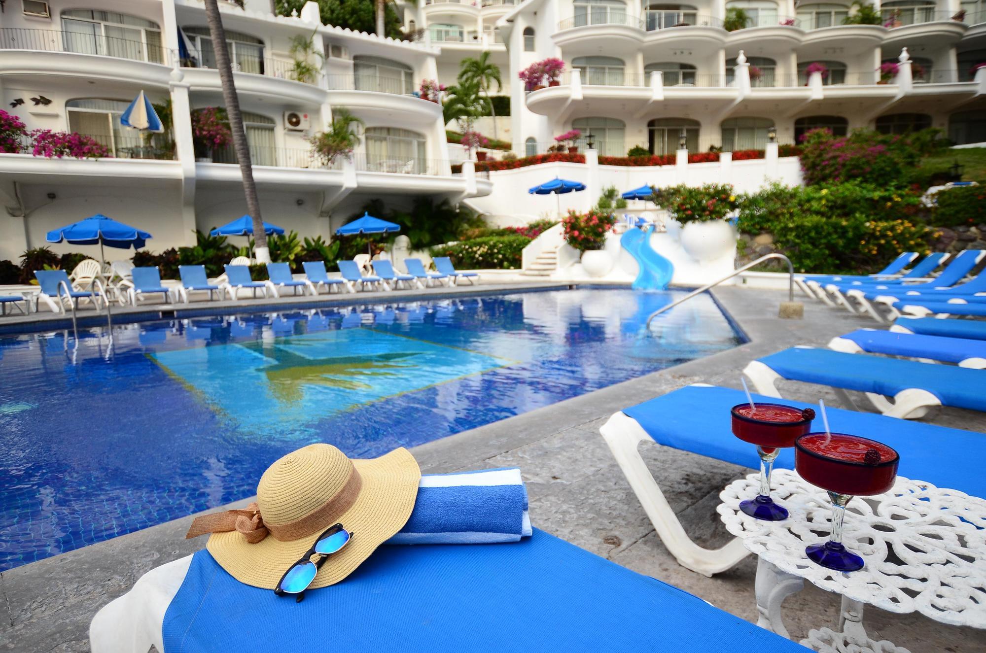 Dolphin Cove Inn 曼萨尼约 外观 照片